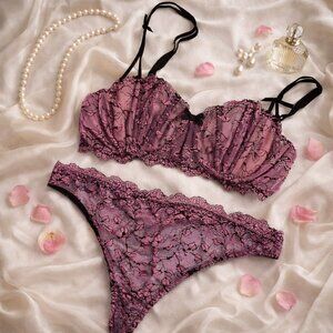 Vintage Victorias Secret Romantic Lace Bra 34B With Matching Panty Set Y2K